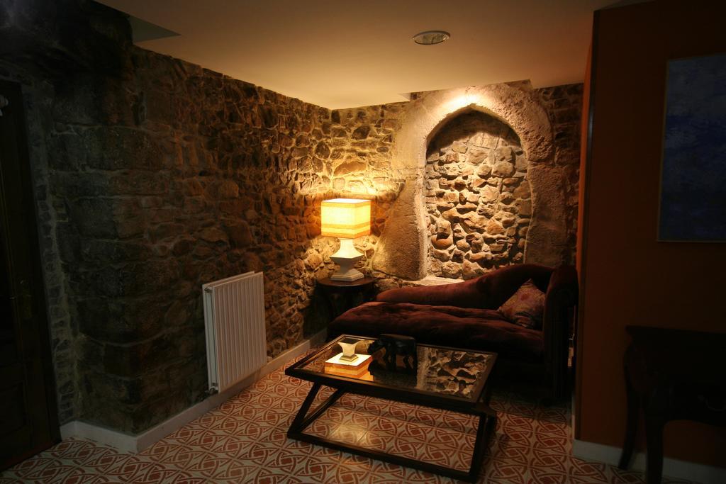 Hotel Casona Cuervo Сан-Тирсо-де-Кандамо Экстерьер фото